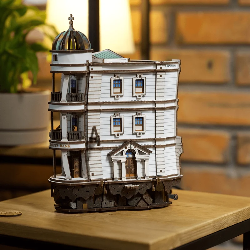 Gringotts Bank | Marble Run | Harry Potter™