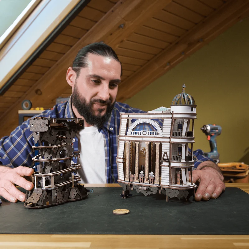 Gringotts Bank | Marble Run | Harry Potter™