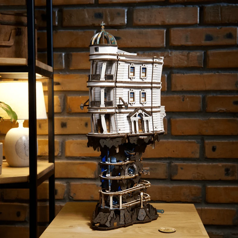 Gringotts Bank | Marble Run | Harry Potter™
