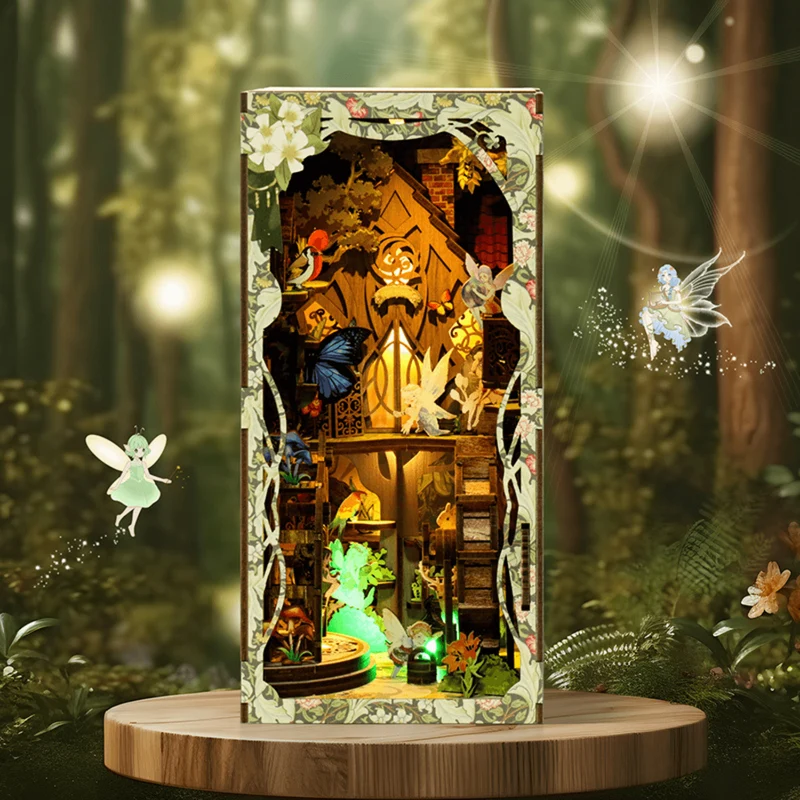 Secret World of the Forest | Diorama | Book Nook