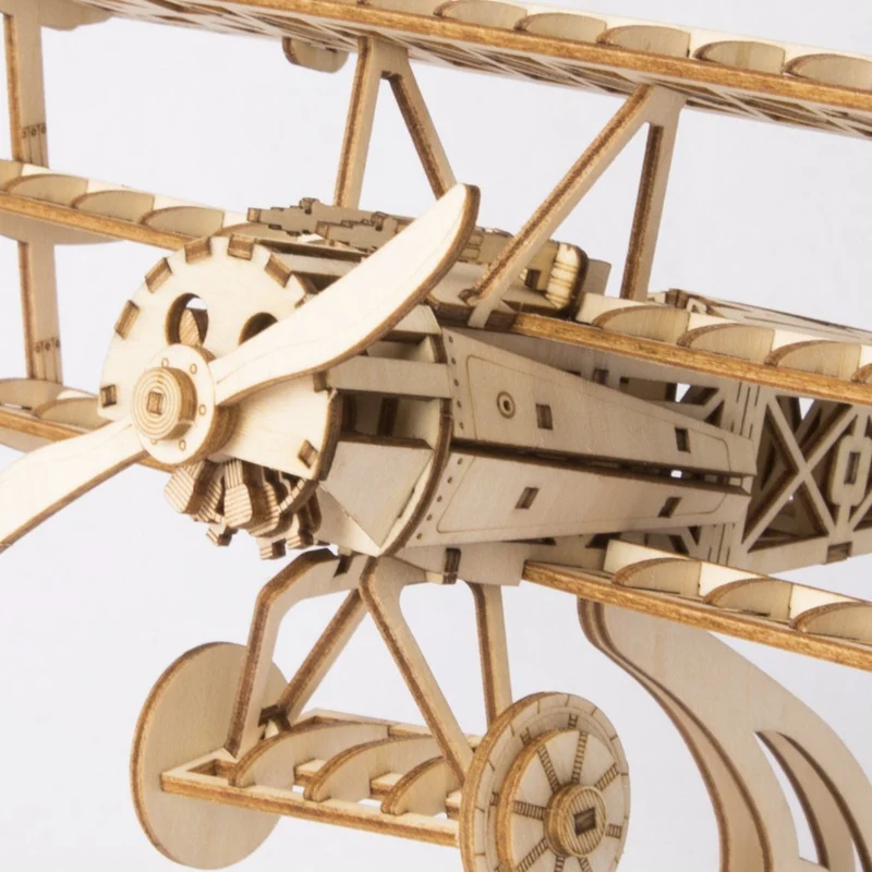 Flugzeug Dreidecker