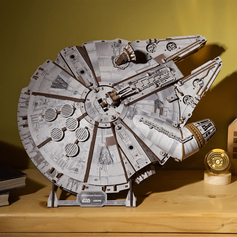 Star Wars - Millennium Falcon