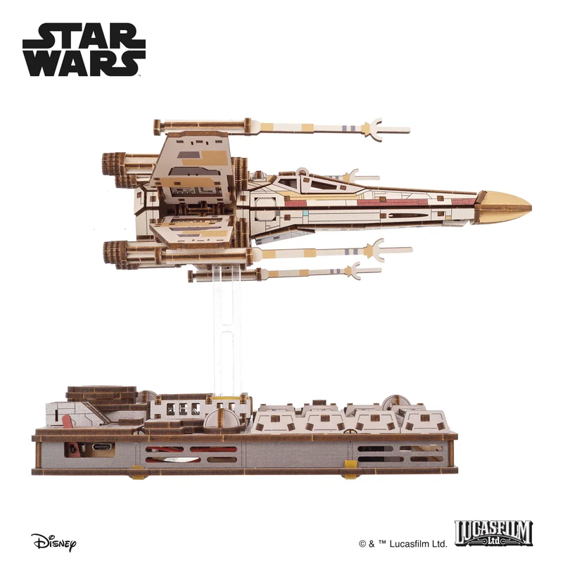 Star Wars - Luke Skywalker's X-Wing Starfighter