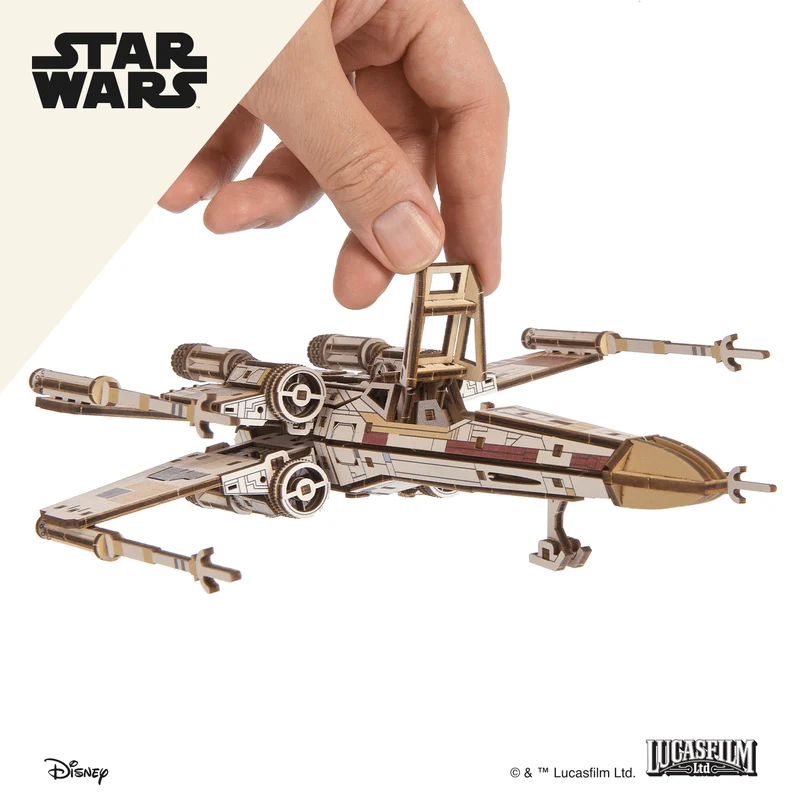 Star Wars - Luke Skywalker's X-Wing Starfighter