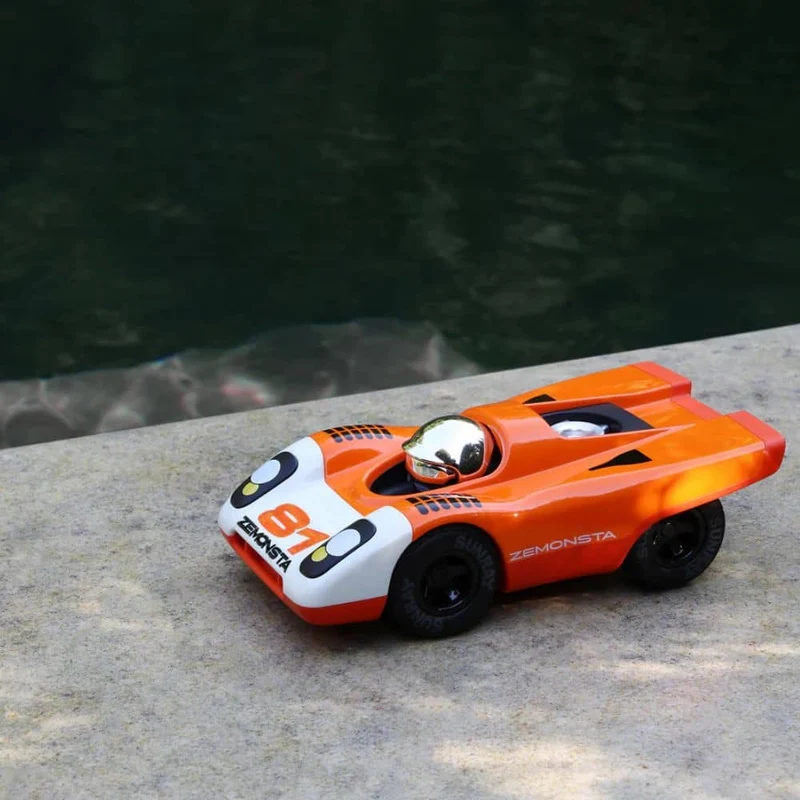 Playforever Rennwagen – Egon