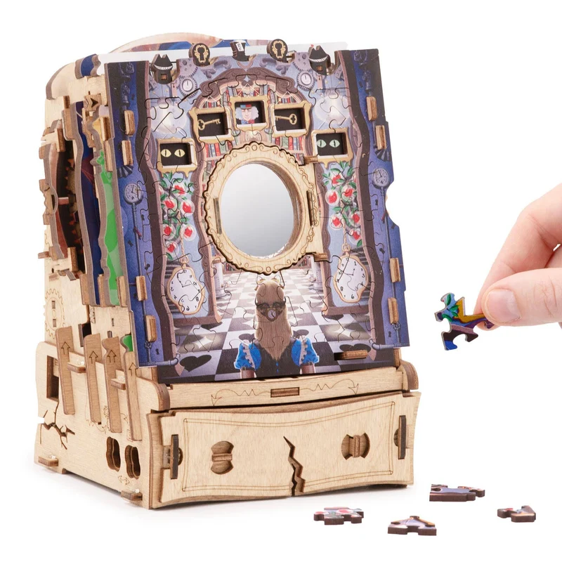 The Wonderbox of Alice - Cluepuzzle, deutsch