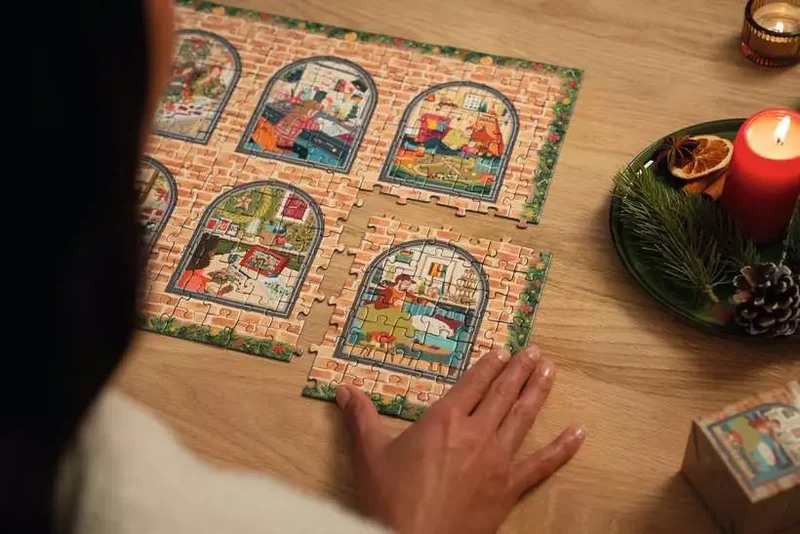 DMG Ravensburger Christmas at Home - Advent Calendar (24x54pcs) (DAMAGED BOX)