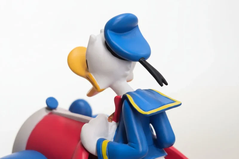 Donald Duck im Auto 313