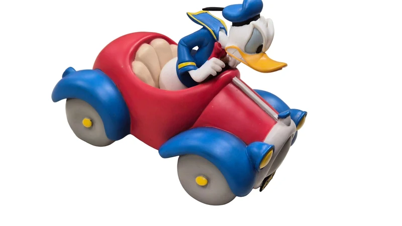 Donald Duck im Auto 313