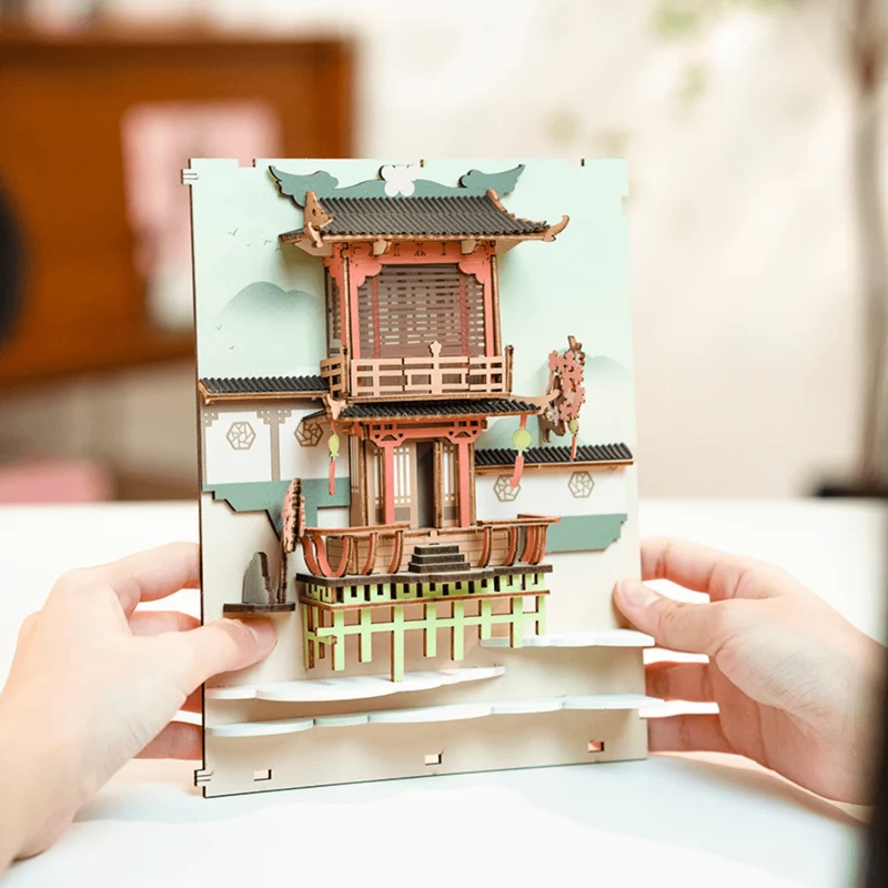 Falling Sakura | Diorama | Rolife