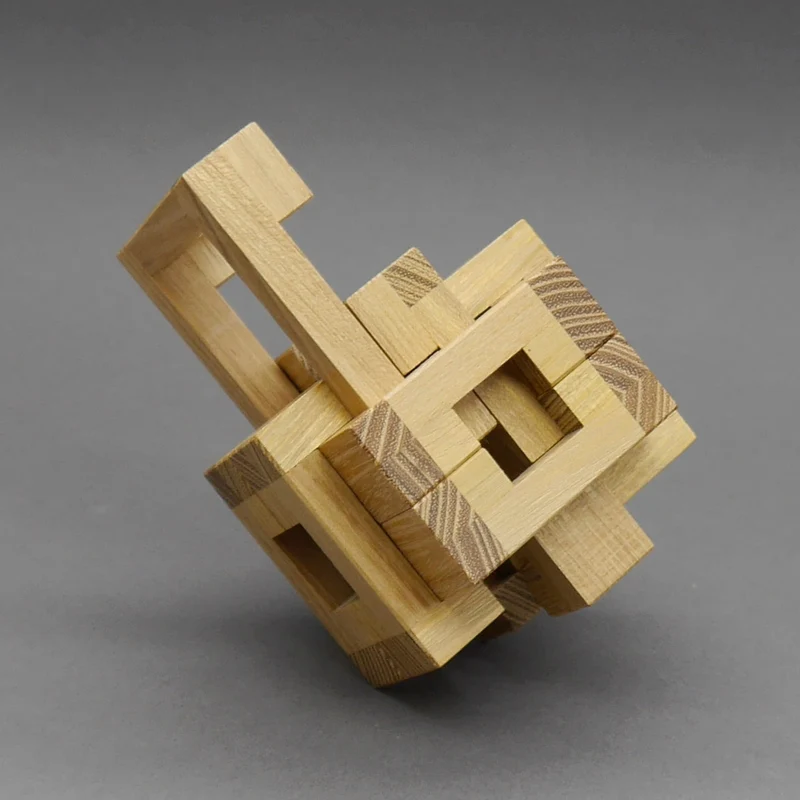 HOLLOW - sehr schwieriges Burr Puzzle