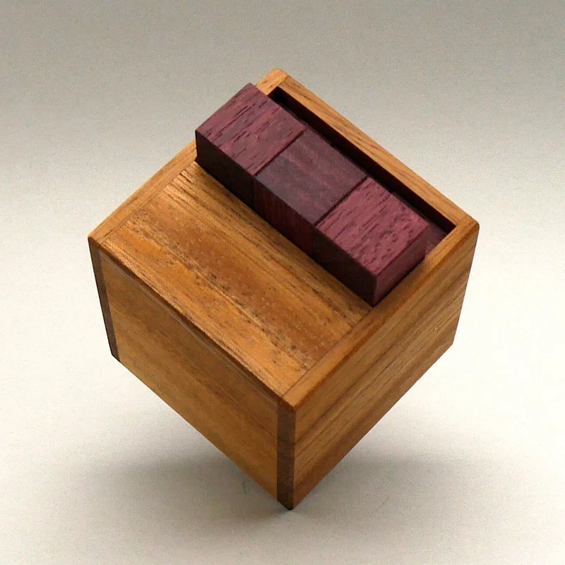 YASYA-FLOP - meisterhaftes Holzpuzzle