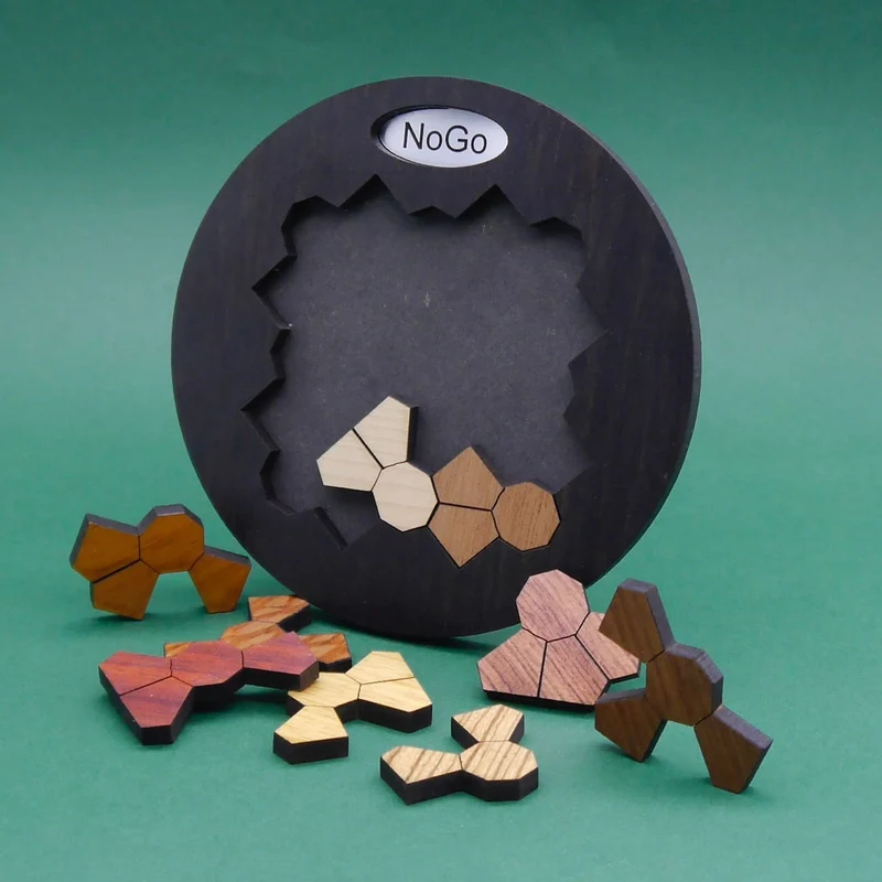 NOGO - schönes, mittelschweres Legepuzzle