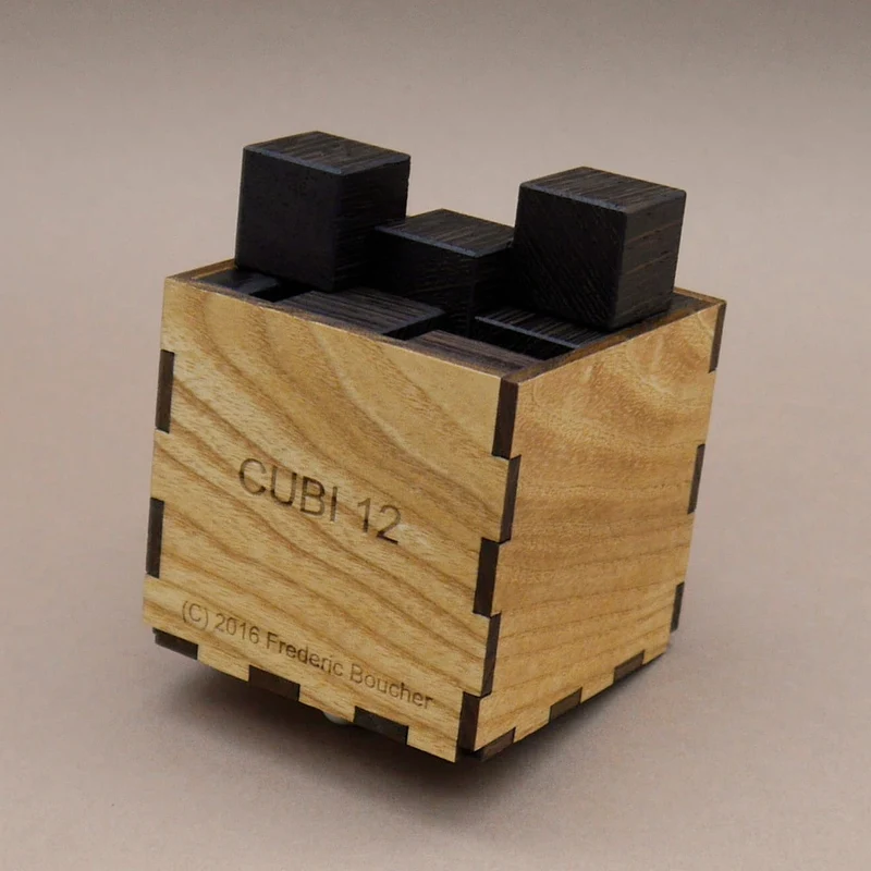 CUBI 12 - edles Knobelspiel