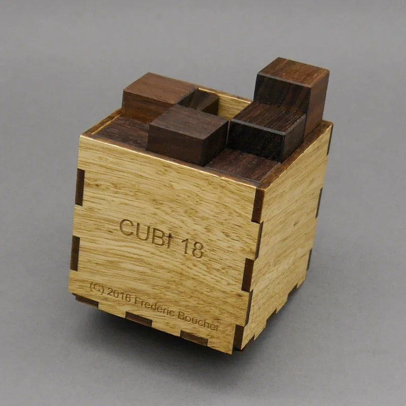 CUBI 18 - schwieriges Denkspiel