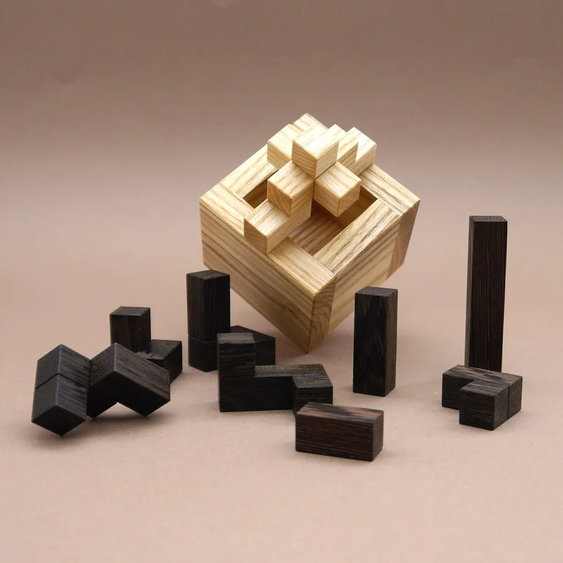 DONJON - fesselndes Knobelspiel