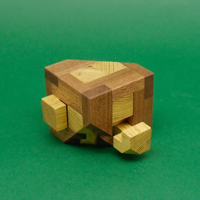 SIERPINSKIS BURR - edles Interlocking-Puzzle
