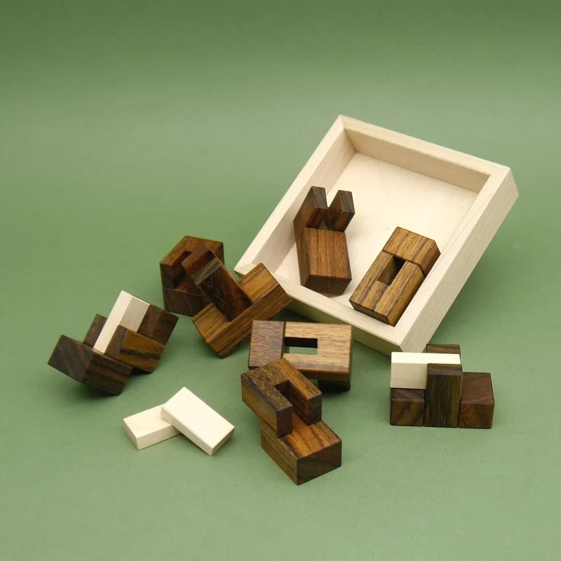 SMUGGLER - außergewöhnliches Packingpuzzle