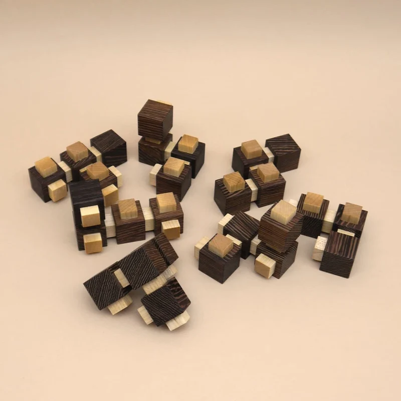 SOCIAL DISTANCE SOMA CUBE - tolles Puzzle