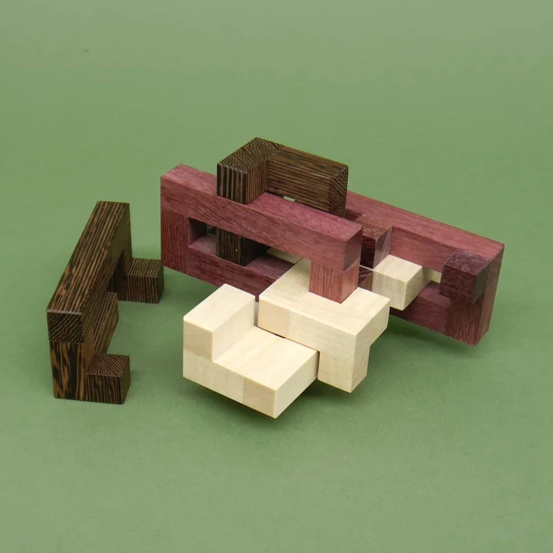 ALMA - kniffliges, hochwertiges Interlocking Puzzle