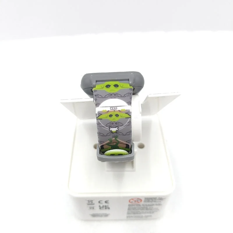 Accutime - Star Wars Mandalorian Baby Yoda Smart Watch für Kinder