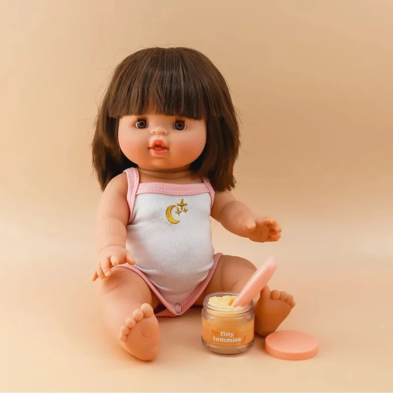 Magisches Glas von Tiny Tummies mit Löffel zum Füttern von Puppen - Banane