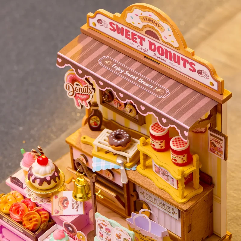 Robotime Sweetie's Donut Shop DS051
