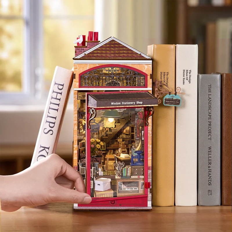 Robotime Book Nook Wisdom Stationery Shop TGB19