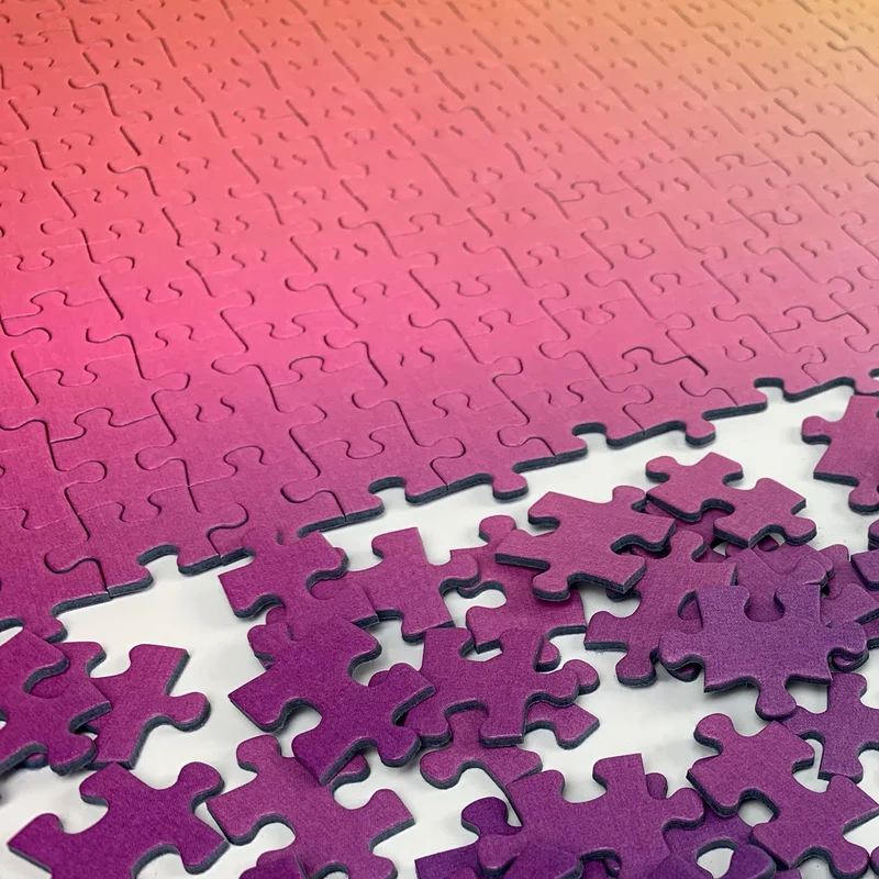 Gradient Jigsaw Puzzle (1000 pieces)
