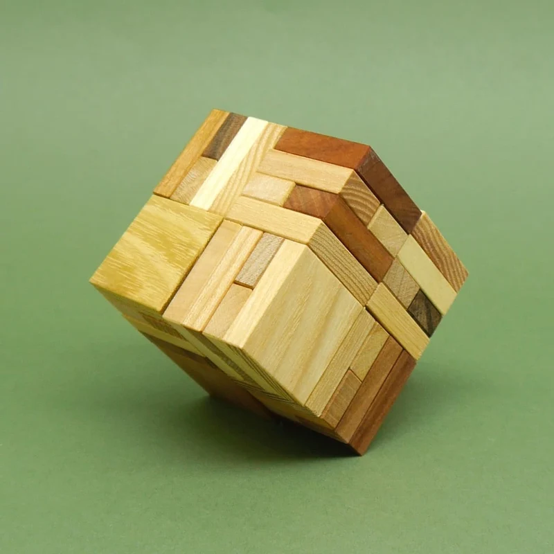 CUBICULA - tolles, schwieriges Holzpuzzle