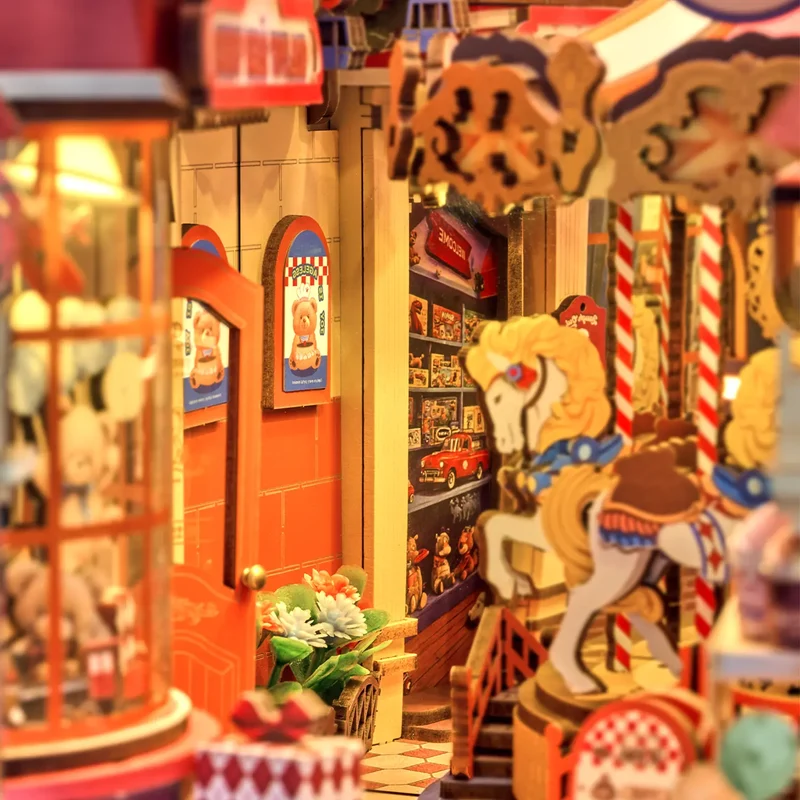 Robotime Book Nook Fairytale Amusement Park TGB17