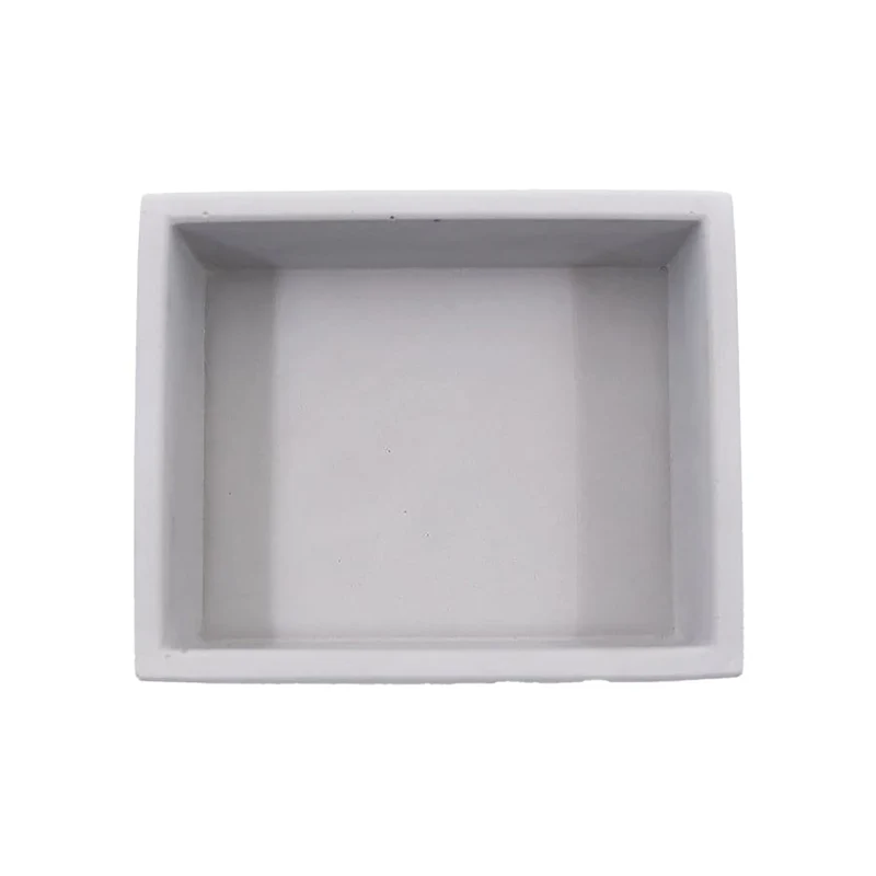 Aufbewahrungsbox mit Eichenholzdeckel