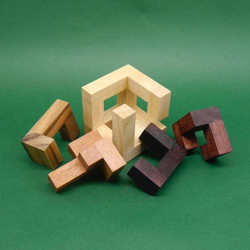 GEAR - klassisches Interlocking-Puzzle
