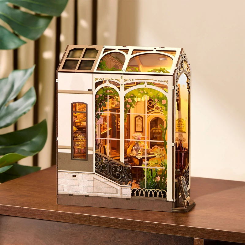 Robotime Book Nook Holiday Café TGB15