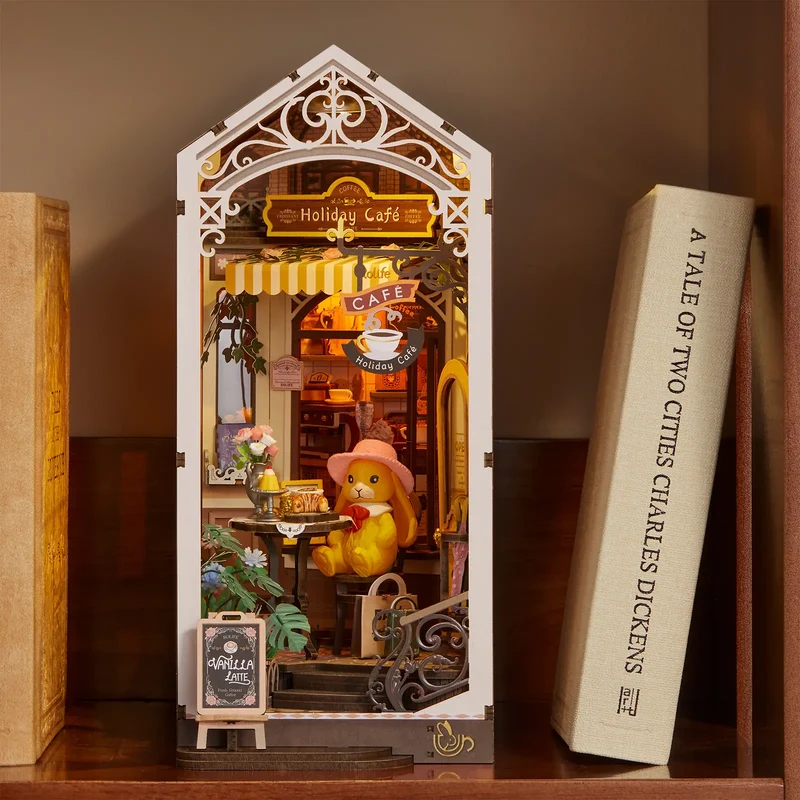 Robotime Book Nook Holiday Café TGB15