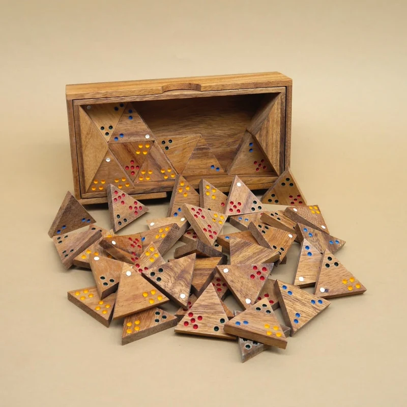 TRIDOMINO - tolles Domino mit Farbpunkten