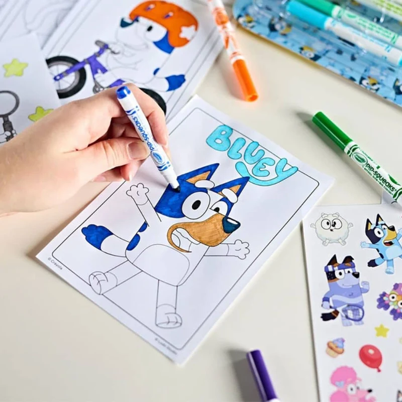 Malbuch-Set mit Filzstiften und Stickern – Bluey (47 Teile)