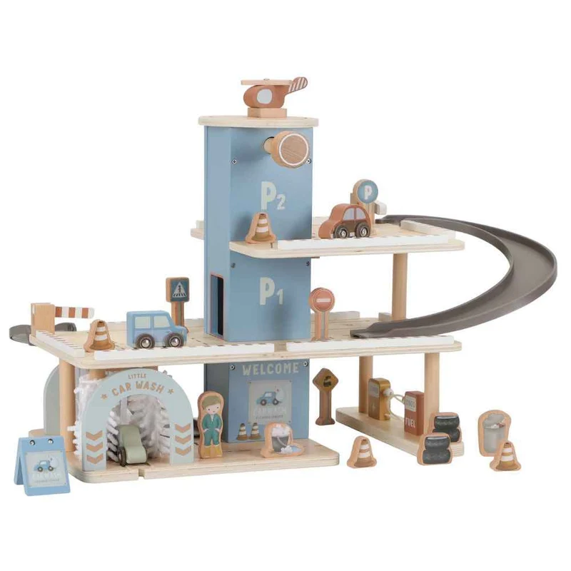 Holzgarage mit mehreren Ebenen