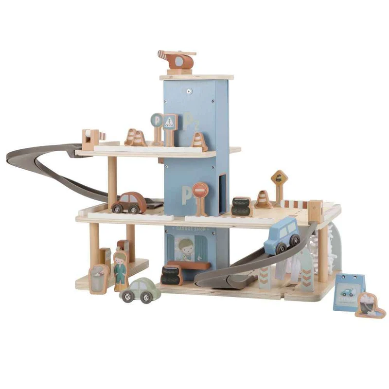 Holzgarage mit mehreren Ebenen