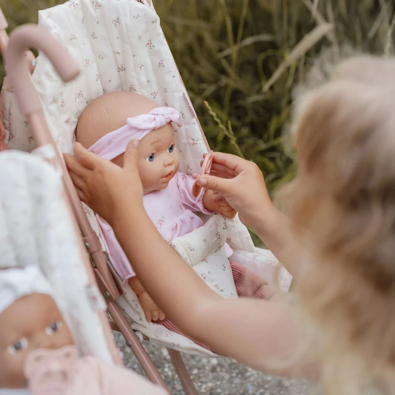 Babypuppe Lily mit Zubehör – Spielpuppe ab 18 Monaten