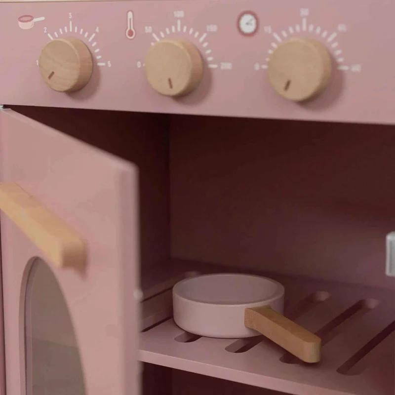 Holzküche – rosa