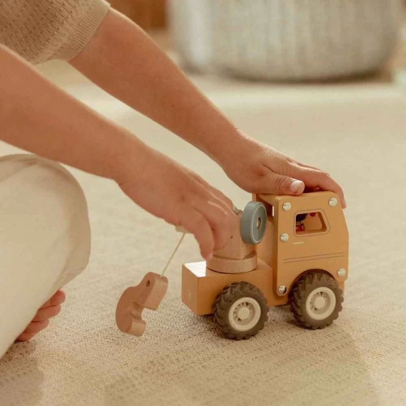Auto – Lkw mit Kran