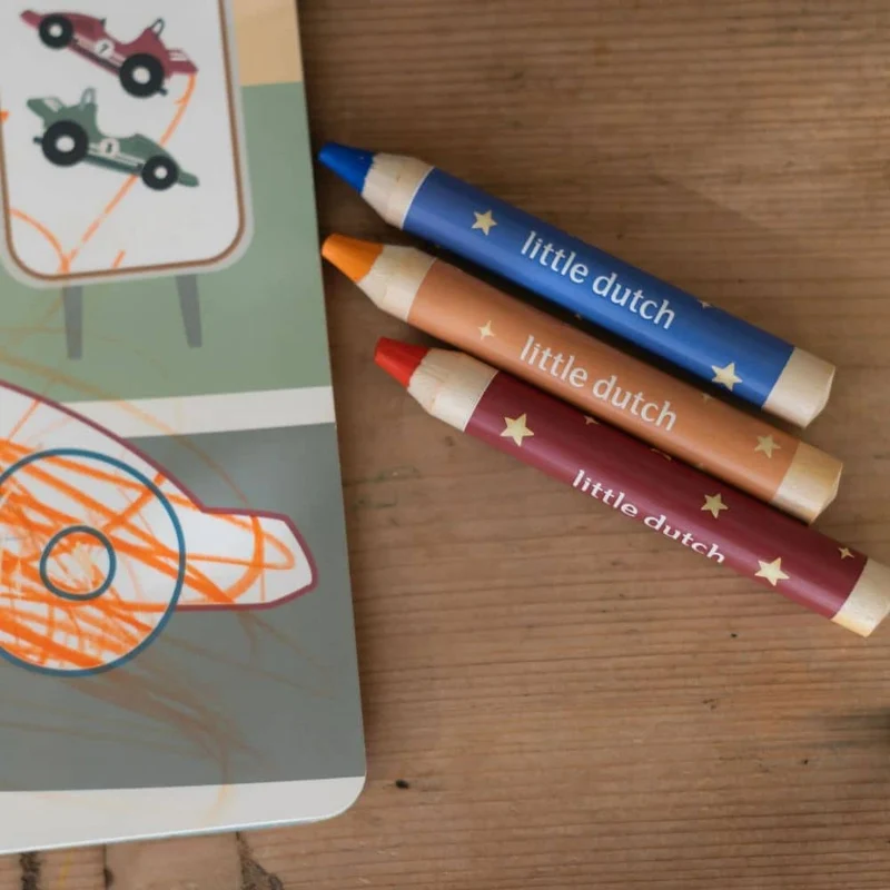 Kreatives Malbuch mit Buntstiften – Jim & Friends