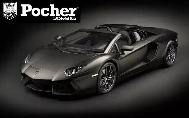 Lamborghini Aventador LP700-4 Roadster Nero Nemesis 1:8