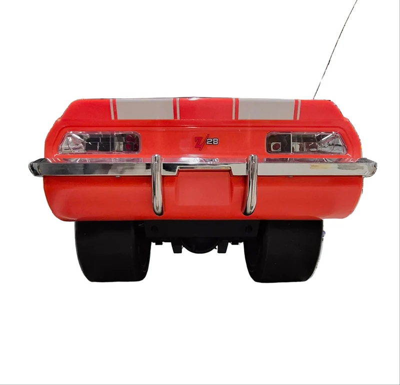 Seltenes, grosses RC-Sammlermodell – Muscle Machines Camaro Z28 1:8
