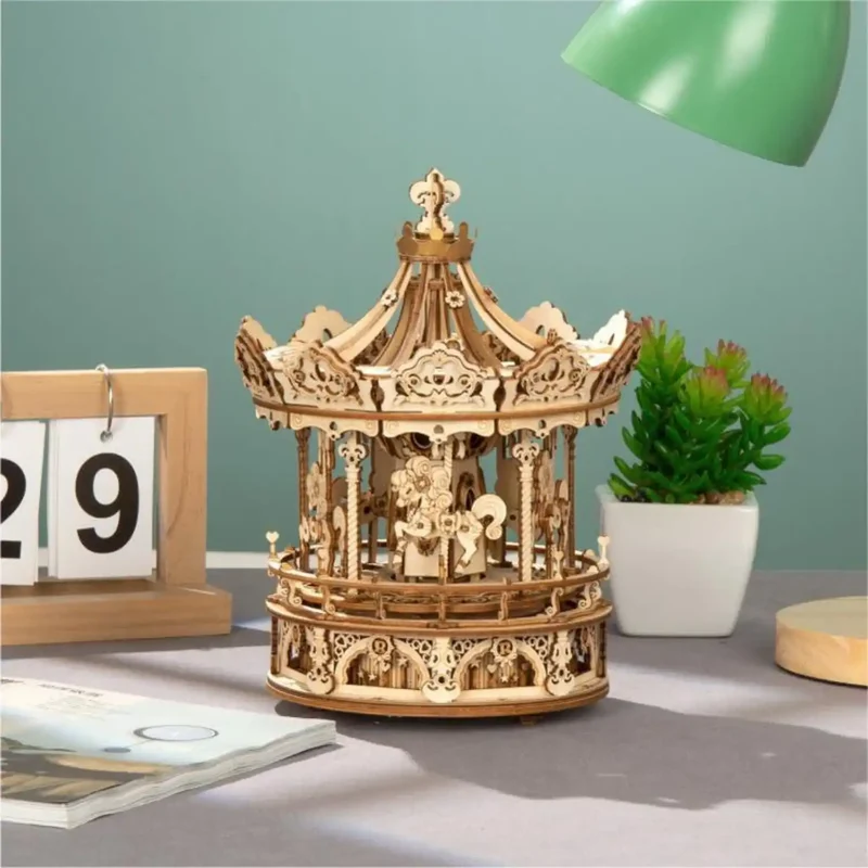 3D-Holzpuzzle, Karussell, beweglich, mit Musikwerk
