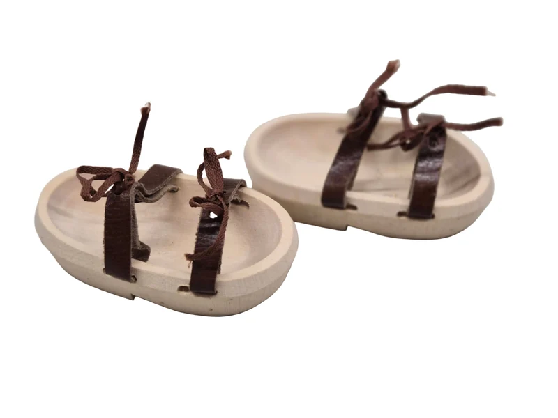 Puppen Sandalen aus Holz mit Lederbändel