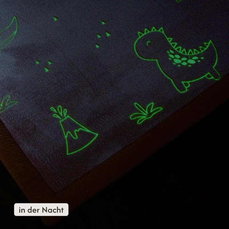 Hakuna Matte Samtmatte, Glow in the Dark Wolke Spielmatte 1.7 x 1.2 m, Dinosaurs