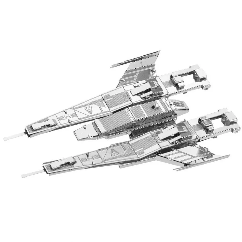 Metal Earth - Mass Effect Alliance Fighter - fertiges Demo - Modell