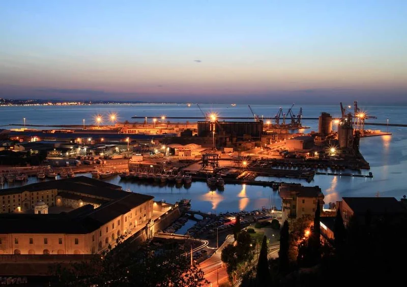49829 Reisen - Hafen Puzzle